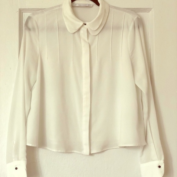 Zara flowy Ivory Blouse w/ Black Buttons - Picture 1 of 4